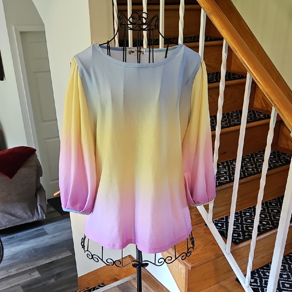 👚Hope Springs Gradient Pastel Women's Top